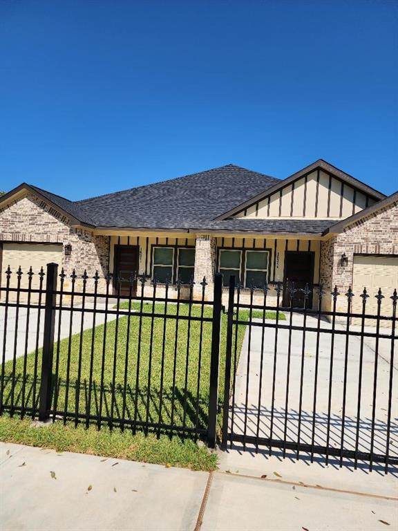 3621 Fuqua St - Photo 1