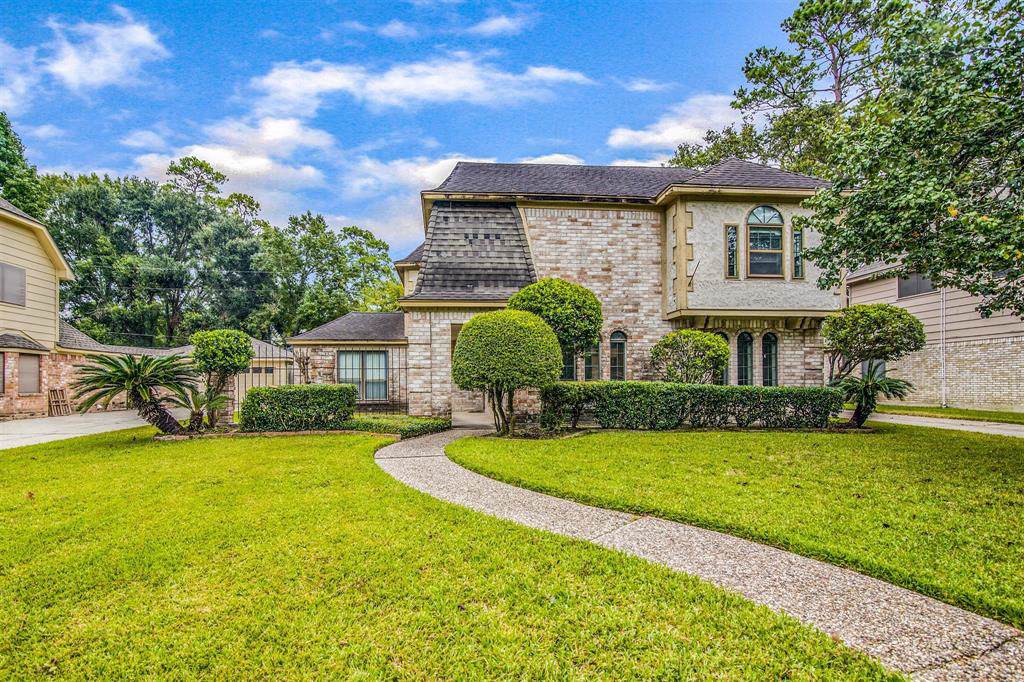 17614 Moss Point Drive - Photo 1