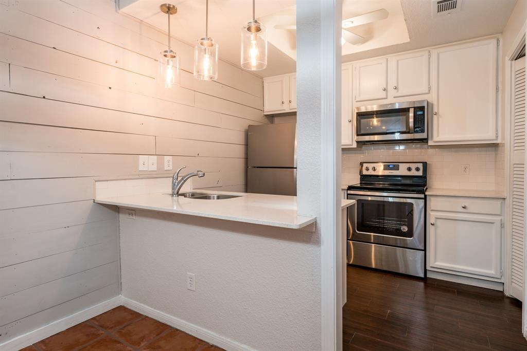 11711 Memorial Drive - Photo 1