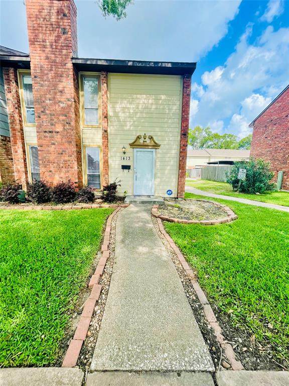 1413 Bonanza Road - Photo 1