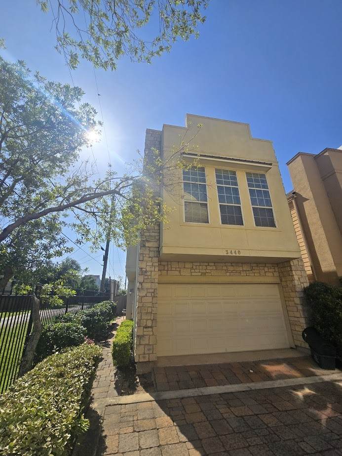 3440 Cline Street - Photo 1
