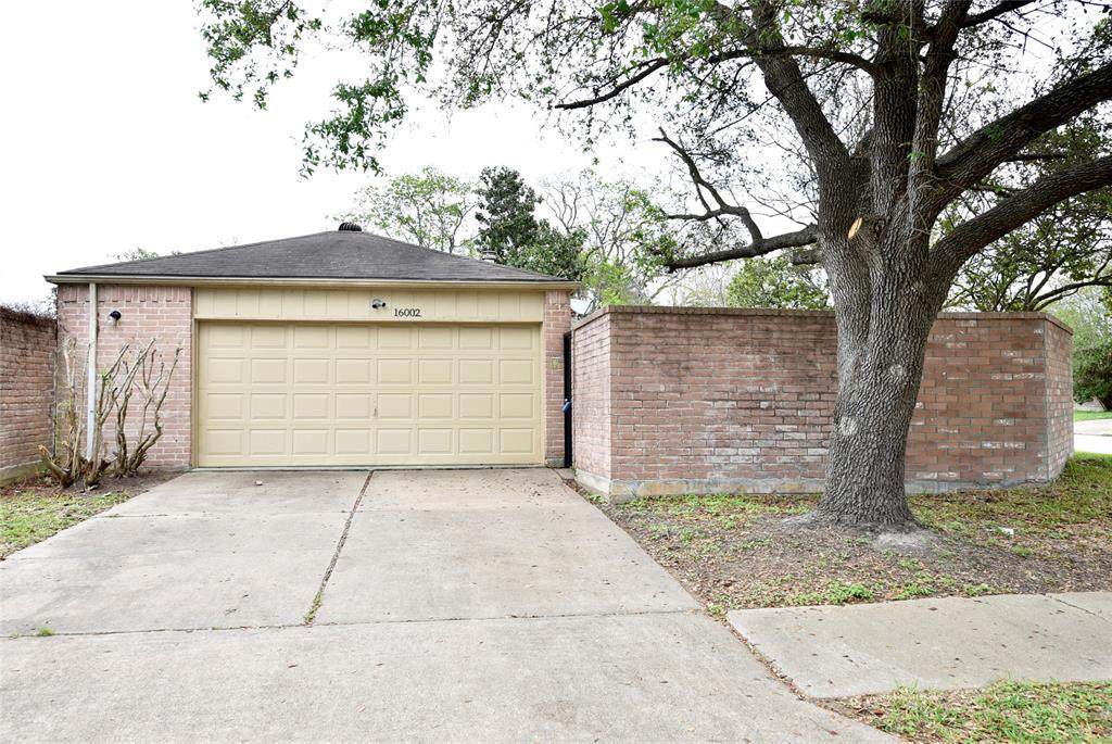 16002 Alta Mar Drive - Photo 1