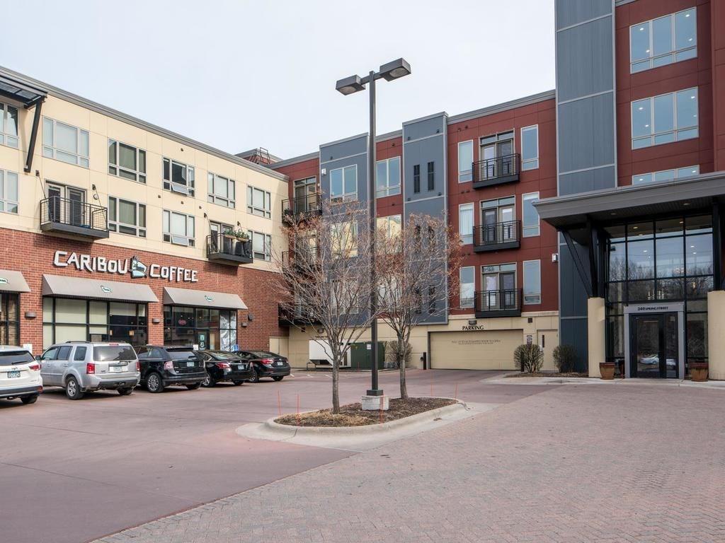 240 Spring Street - Photo 1