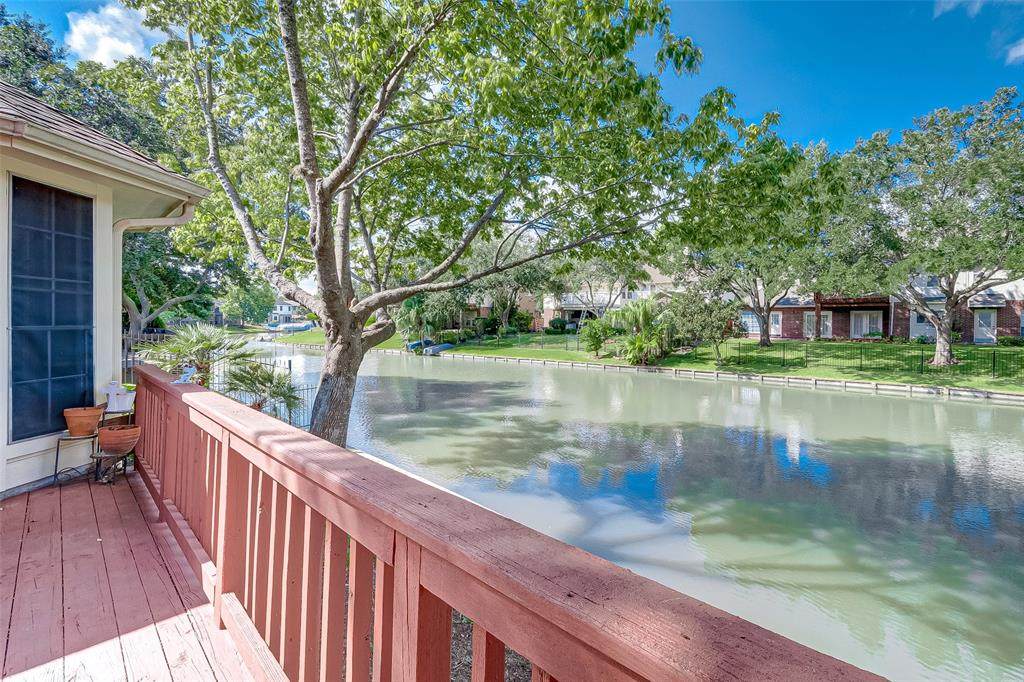 1131 Spinnaker Way - Photo 1