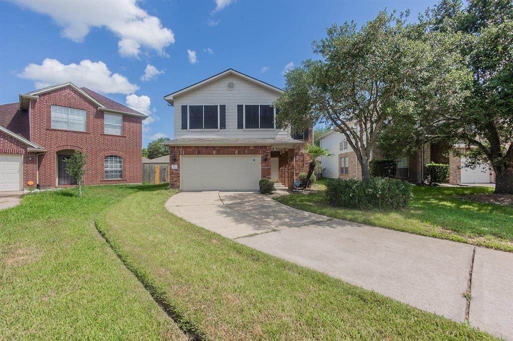 1742 Carriage Run Court - Photo 1
