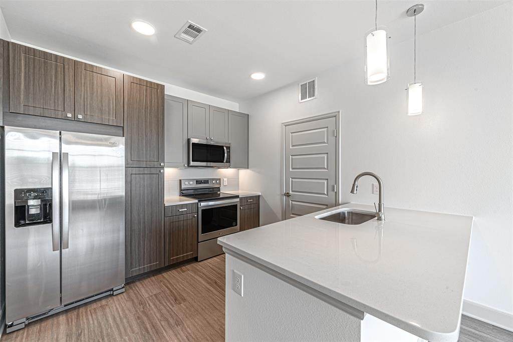 17401 West Lake Houston Parkway - Photo 1