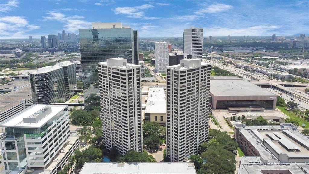 14 Greenway Plaza - Photo 1