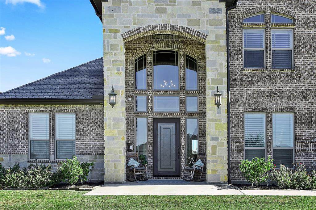 309 Dogwood Avenue - Photo 1