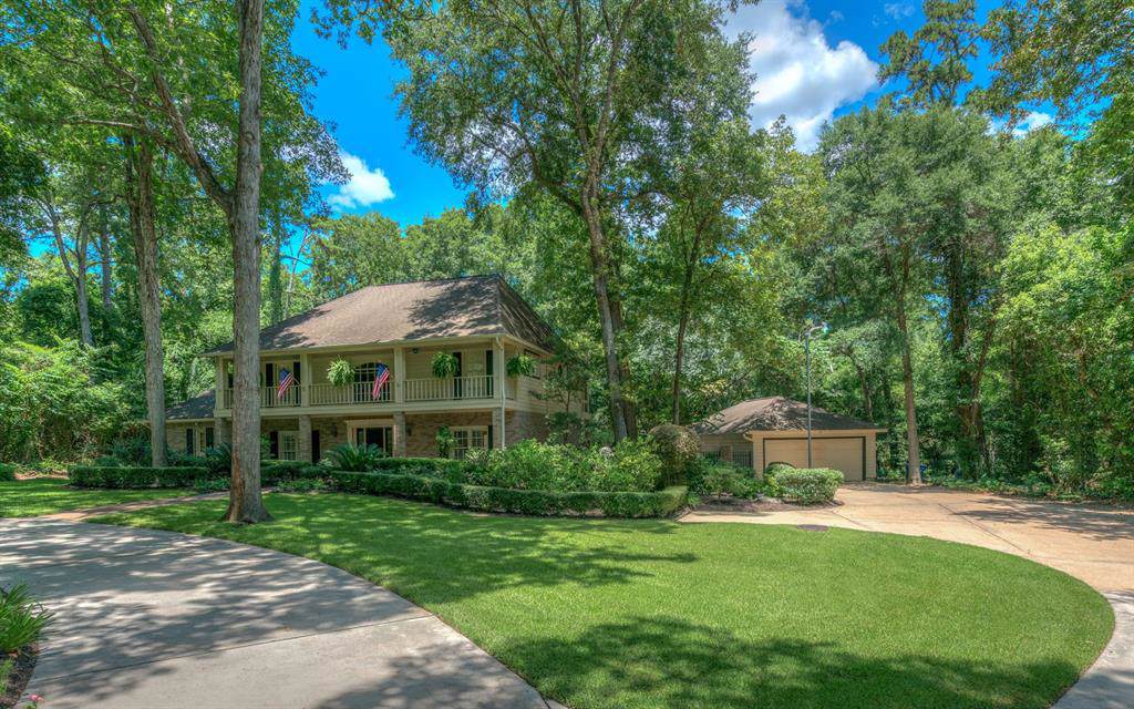 10022 Shady Hollow Drive - Photo 1