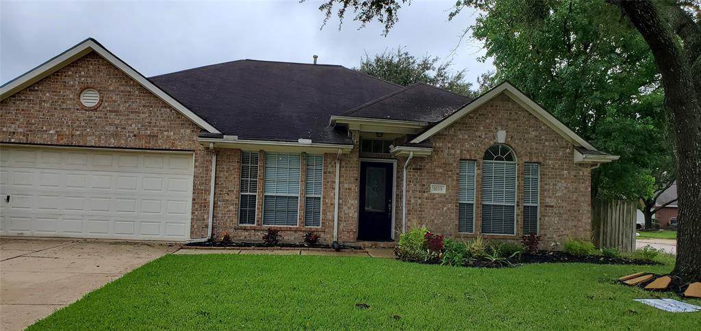 1039 Wellsford Drive - Photo 1
