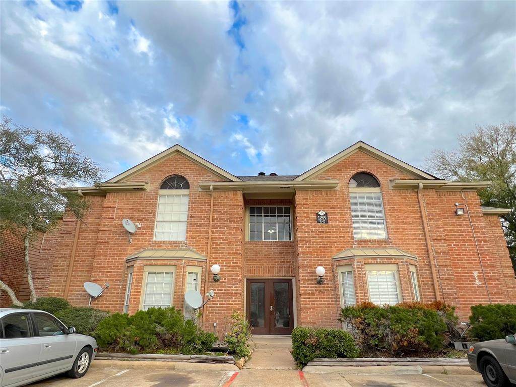 12200 Overbrook Lane - Photo 1
