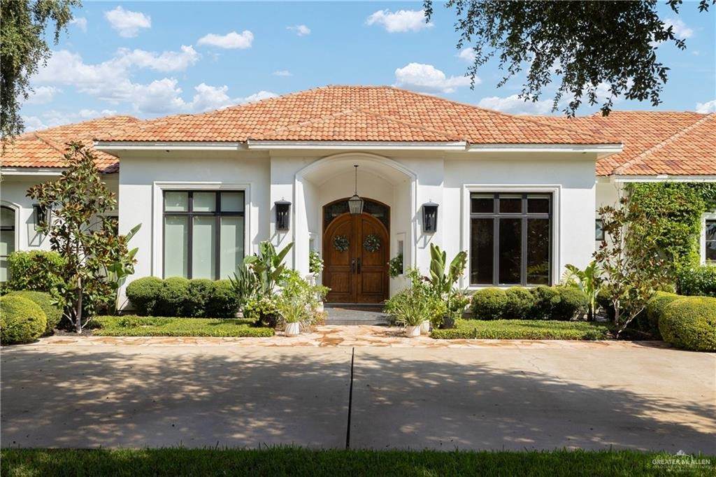 1705 Oakland Drive - Photo 1