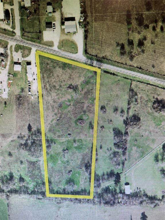 1367 State Highway 75 - Photo 1