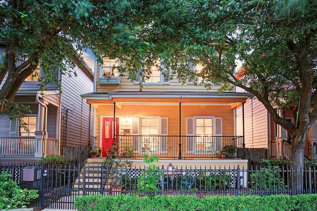 1745 Beall Street - Photo 1