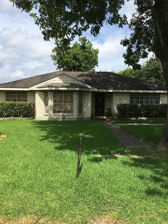 4505 Hunting Street - Photo 1