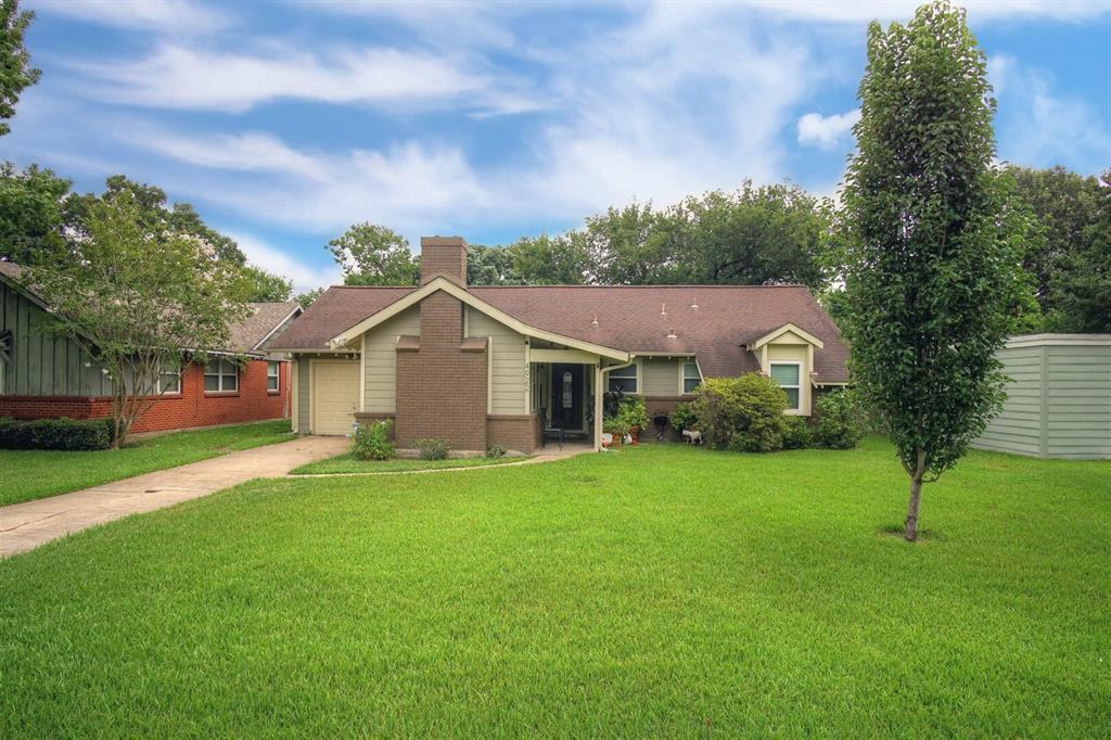 4922 Nina Lee Lane - Photo 1