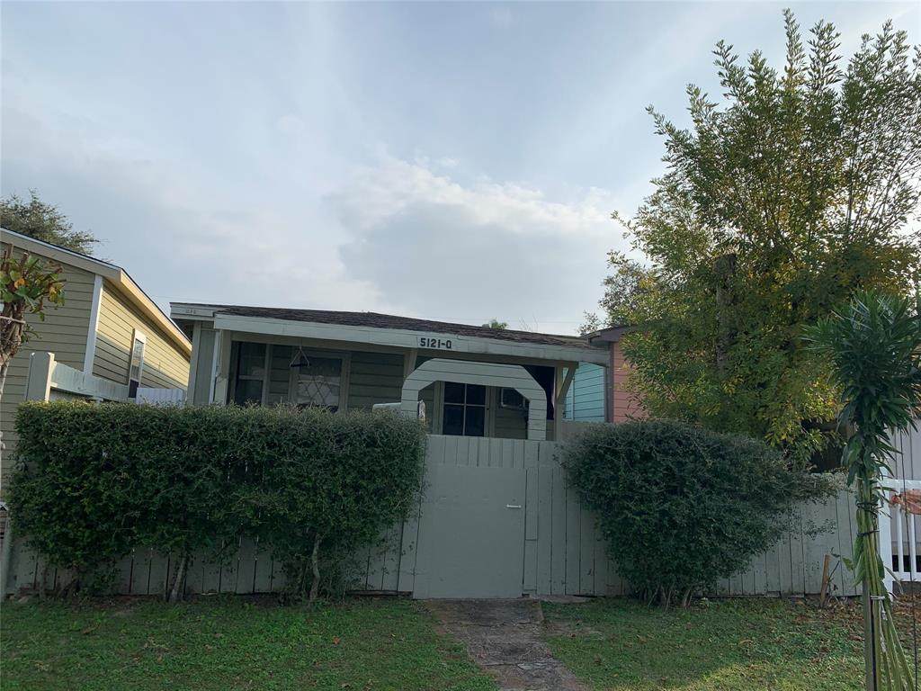 5121 Avenue Q - Photo 1