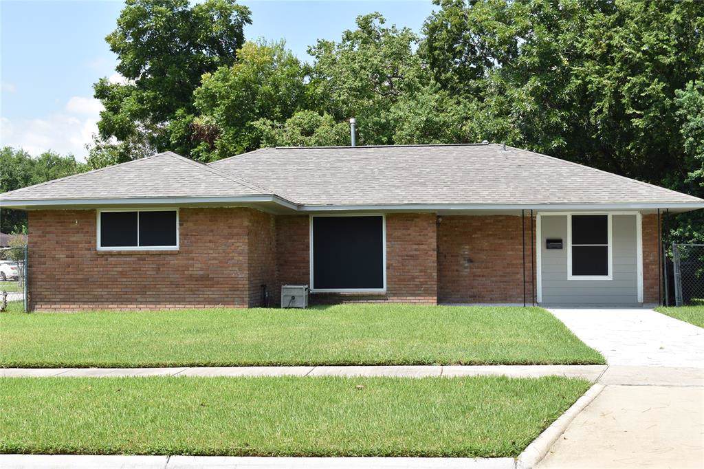 11118 Hunkler Drive - Photo 1