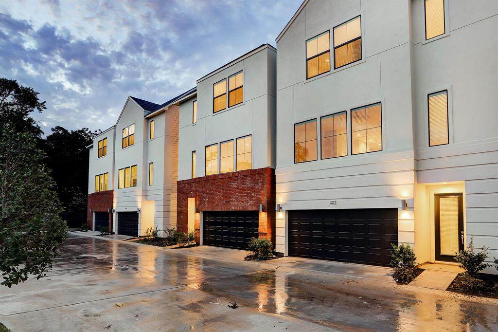 4506 Trevor Park Lane - Photo 1