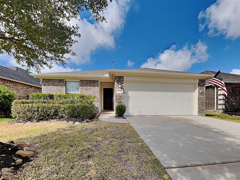 308 Country Crossing Circle - Photo 1