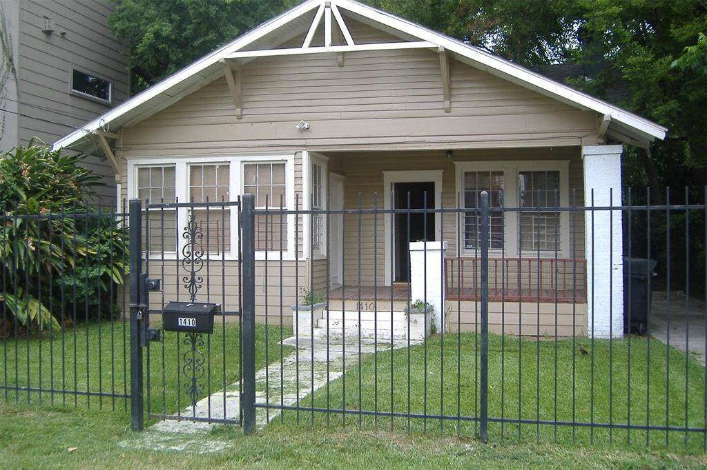 1410 Rosewood Street - Photo 1