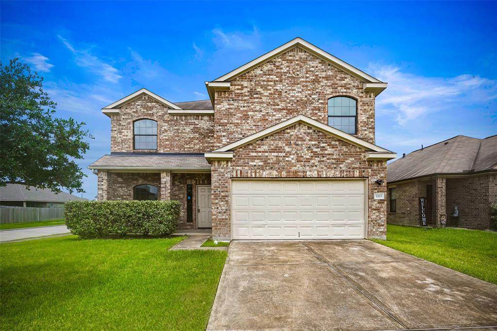 9203 Sasson Boulevard - Photo 1