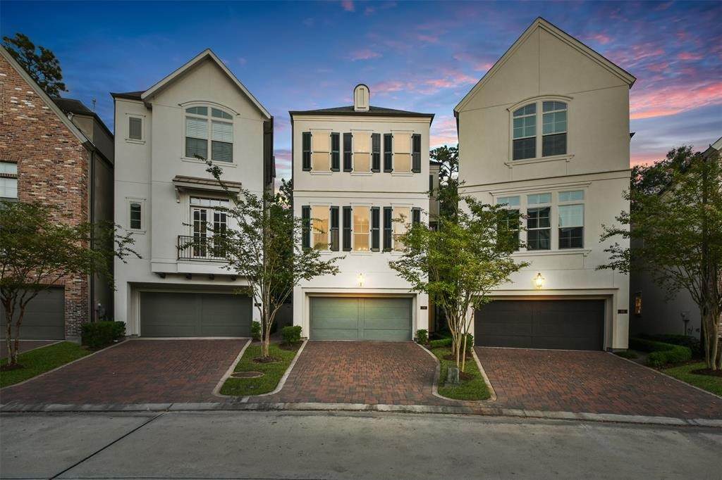 70 Wooded Park Place - Photo 1