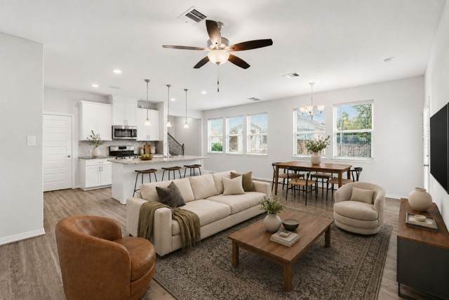 114 Skyshine Court - Photo 1