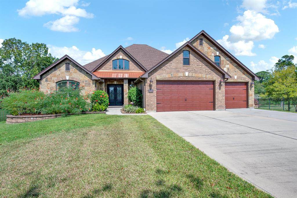 5214 Forest Cove Drive - Photo 1
