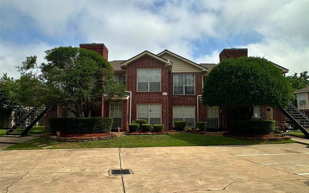 7120 Cole Creek Drive - Photo 1