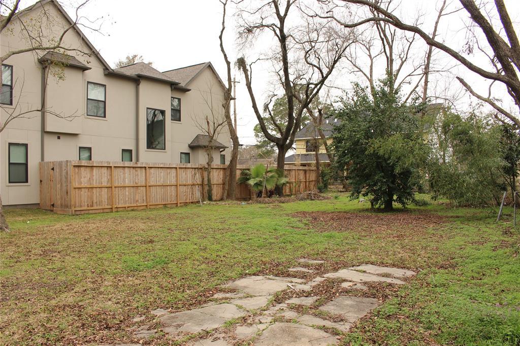 9706 Chatfield Street - Photo 1