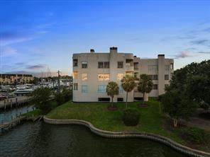 1302 Marina Bay Drive - Photo 1