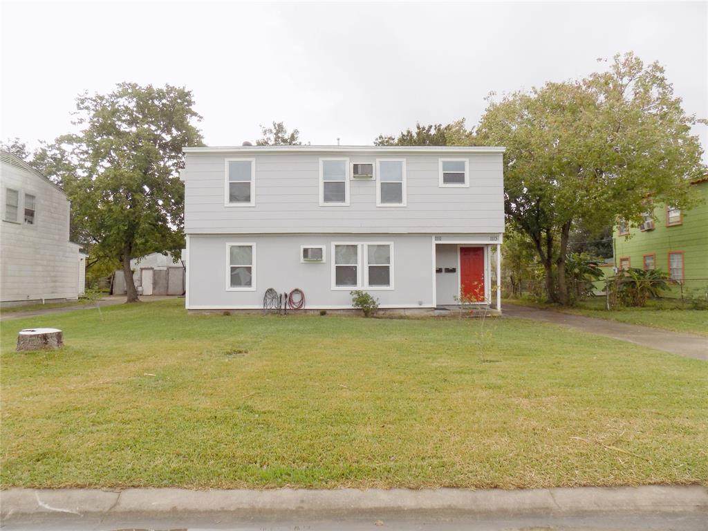 1113 3rd Avenue - Photo 1
