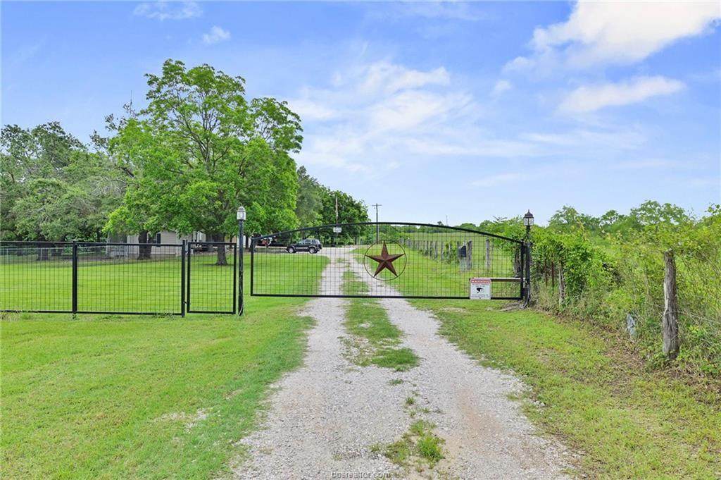 6840 State Hwy 21 - Photo 1