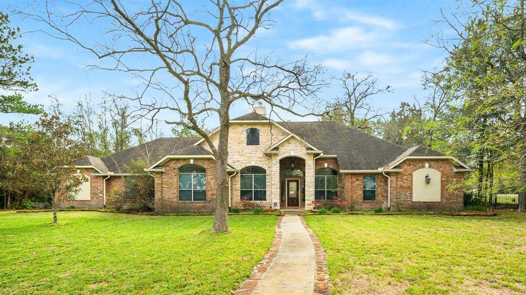 7539 Lorna Road - Photo 1