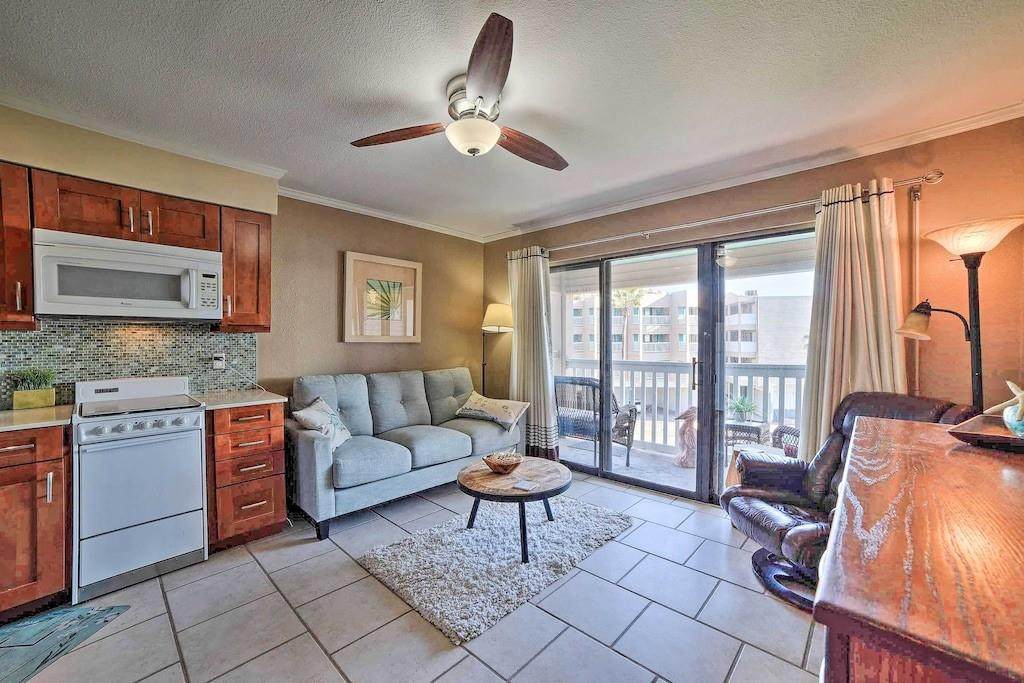 3938 Surfside Boulevard - Photo 1