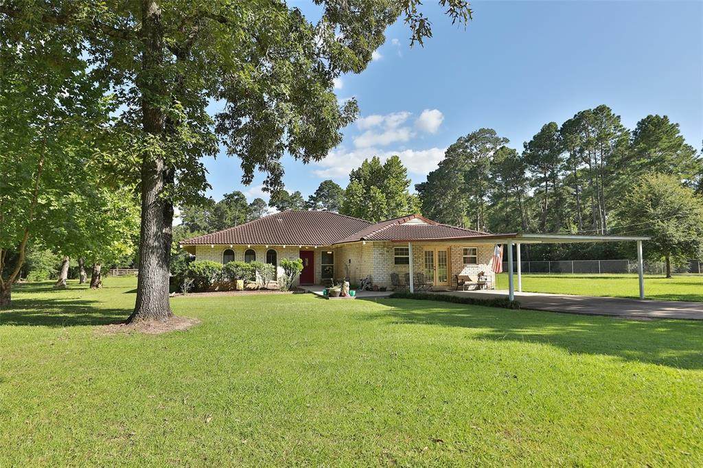 23519 Saxon Way - Photo 1