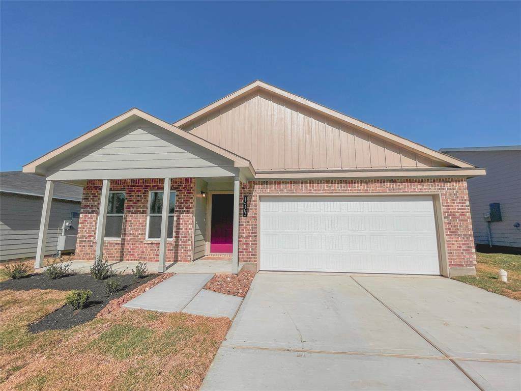 14183 Green Wing Circle - Photo 1