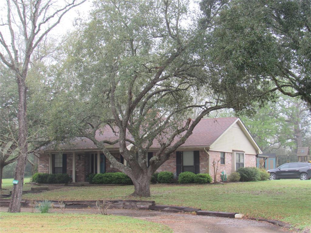 208 Oak Hill Drive - Photo 1