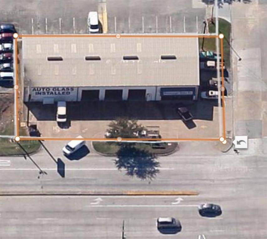 4195 College Street - Photo 1