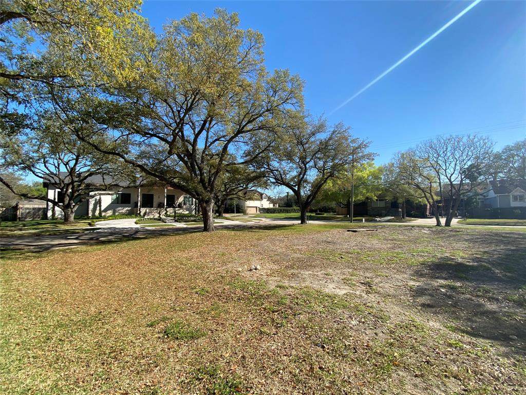 9410 Braesheather Court - Photo 1