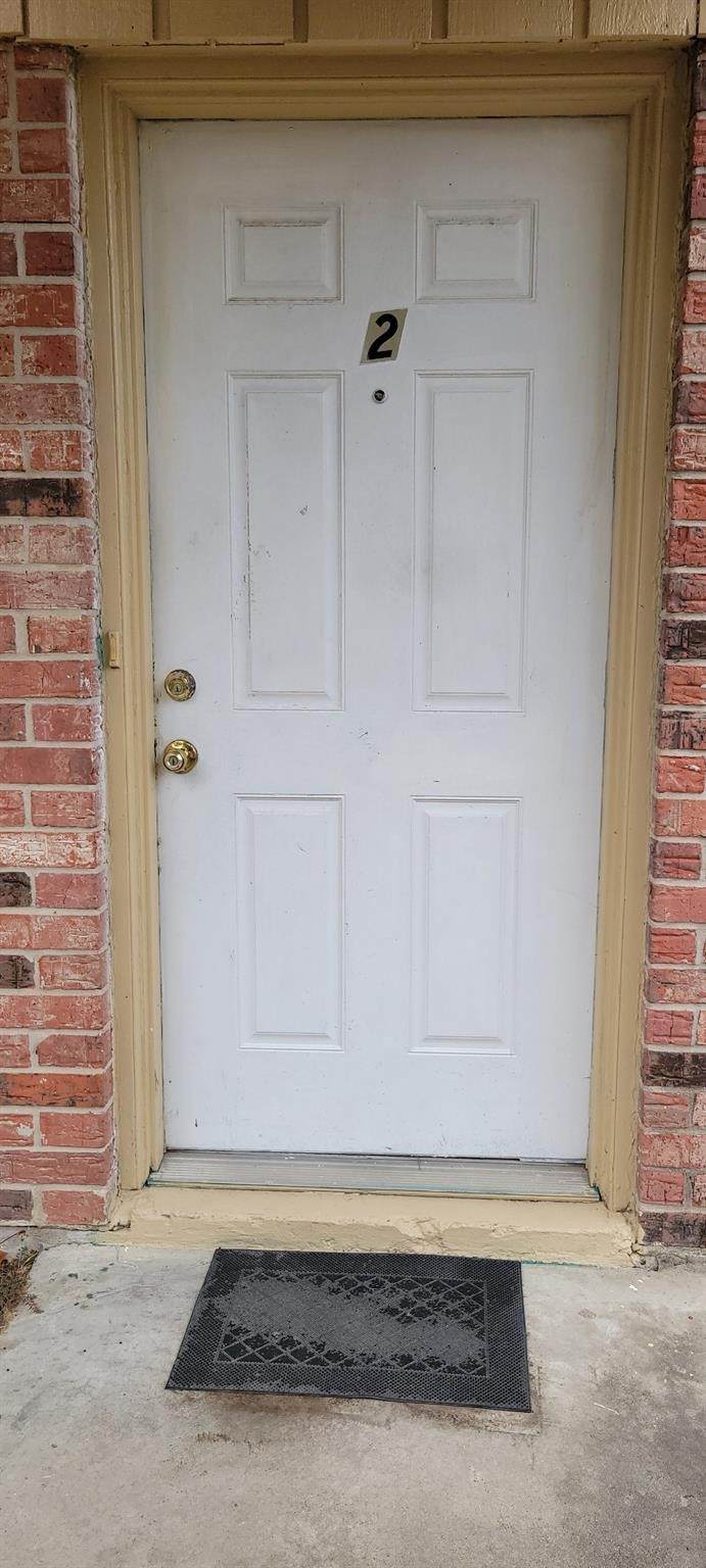502 Sammon Drive - Photo 1