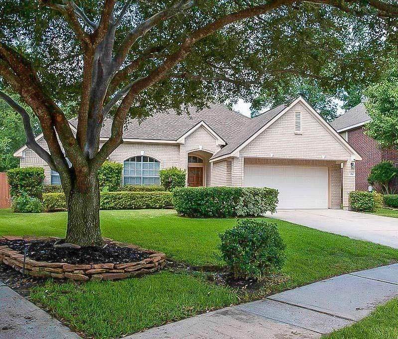 1914 Scenic Park Drive - Photo 1