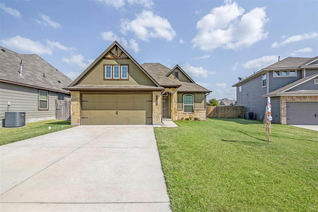 107 Mary Lake Court - Photo 1