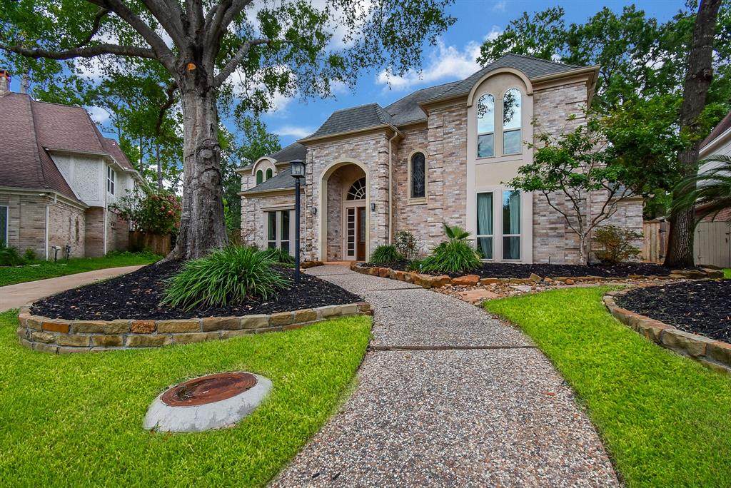 807 Herdsman Drive - Photo 1