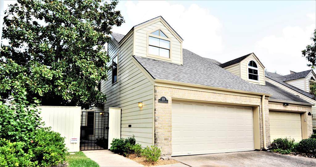 224 Reinerman Street - Photo 1