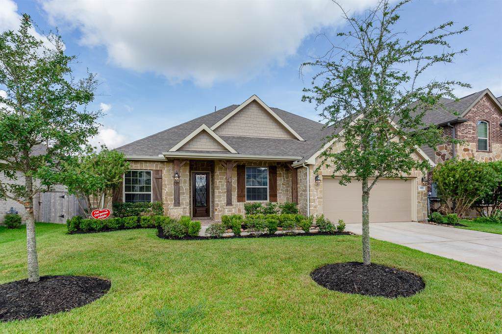 2273 Oakleaf Trail Lane - Photo 1