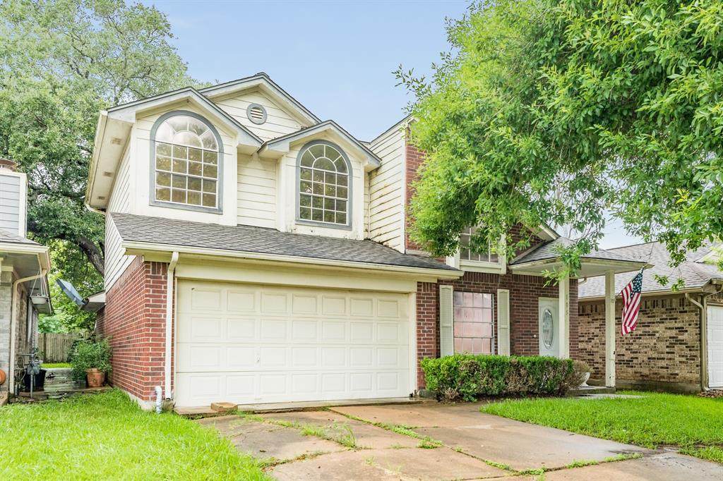 105 Almond Dr - Photo 1