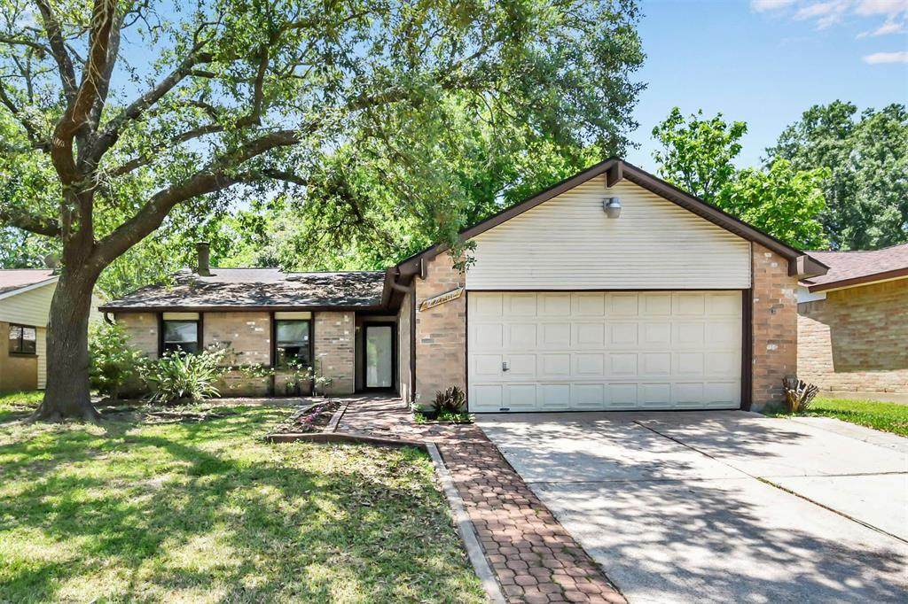 22711 Post Gate Drive - Photo 1 22711 Post Gate Drive - Photo 1