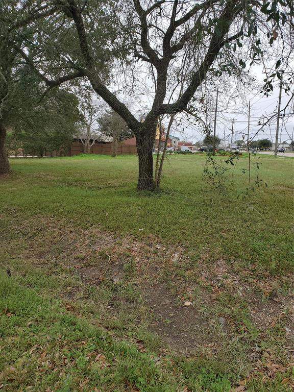 520 Fm 517 Road - Photo 1